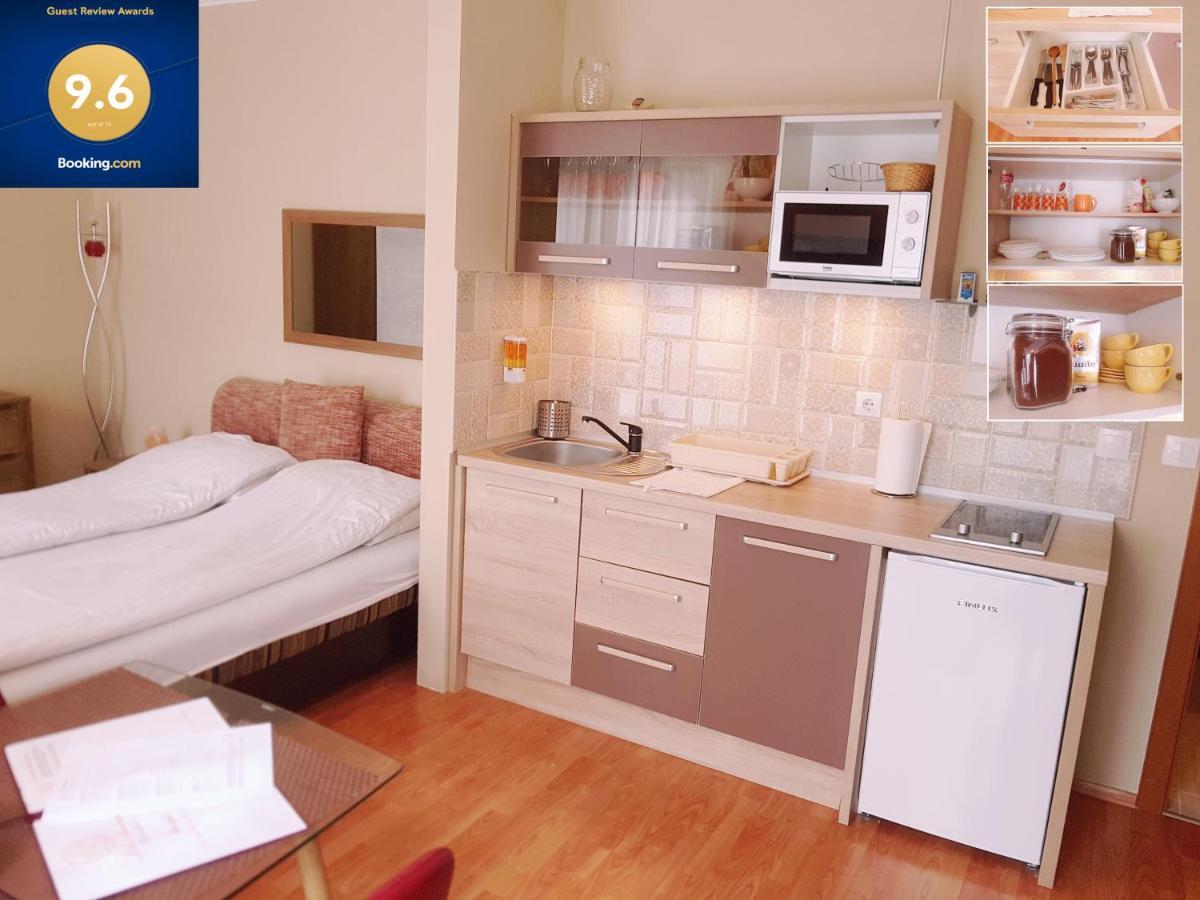 Lola Studio Apartman Hajdúszoboszló Eksteriør billede